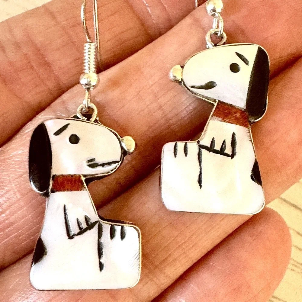 Zuni Snoopy Earrings Red Coral Hook 1